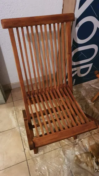 2 Sillas de teca plegables