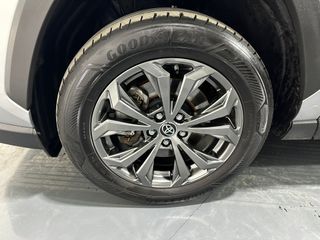 Toyota RAV4 220h Advance 4x4