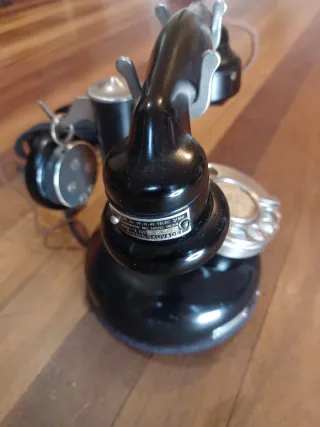 Teléfono Francés B.C.I. 1924 con cables riginales
