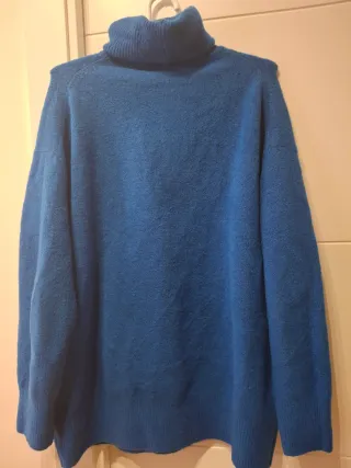 Jersey cuello alto Zara azul