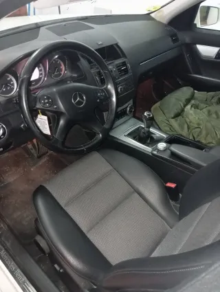 Mercedes-Benz Clase C 2010