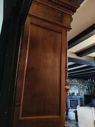 Mueble de salón rústico de madera