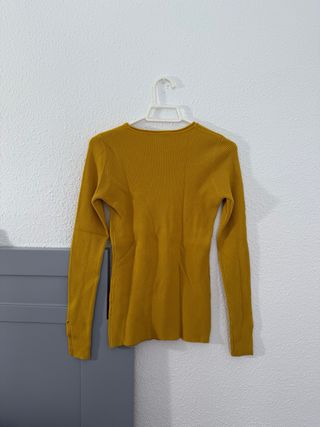 Jersey mostaza de manga larga