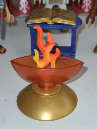 Lote 99. Playmobil Emperador Romano