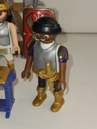 Lote 99. Playmobil Emperador Romano