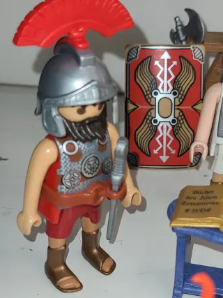 Lote 99. Playmobil Emperador Romano