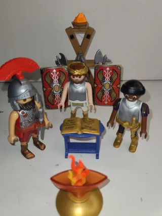 Lote 99. Playmobil Emperador Romano