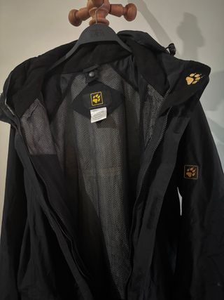 Chaqueta Jack Wolfskin Negra