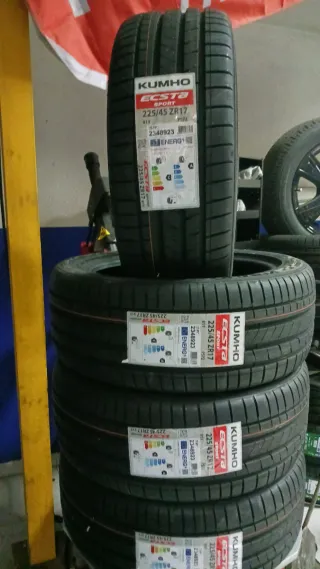225/45 R17 91Y KUMHO ECSTA SPORT PS72