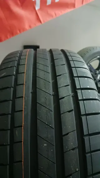 225/45 R17 91Y KUMHO ECSTA SPORT PS72