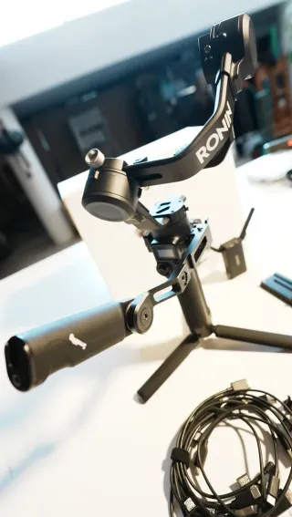 DJI Ronin RSC2 Pro Combo + Smallrig Handle