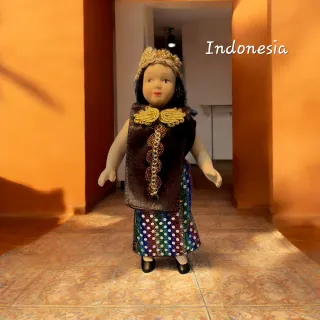 Collezione FABBRI EDITORE  Bambole Dal Mondo