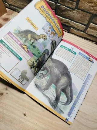 Gran libro de los dinosaurios (Spanish Edition)