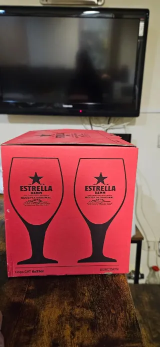 2 Scatole di Birra Estrella Damm. 6×33cl.