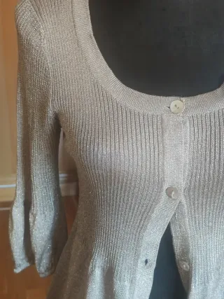 Cardigan fiesta hilo dorado . NUEVO