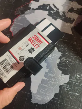 Cartera inteligente de cuero para hombre