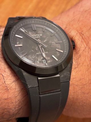 Casio Edifice EFK-100 XPB Carbono.