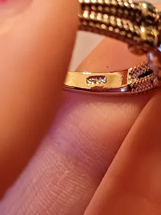 Anello con perla grigia e argento