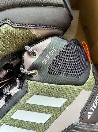 Adidas Terrex Eastrail 2 Mid RAIN.RDY 40 EU