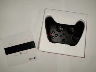 Mando Xbox Carbon Black