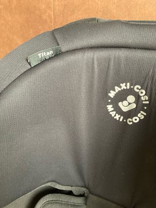 Silla Coche Maxi Cosi Titan Negra (Dos Unidades)