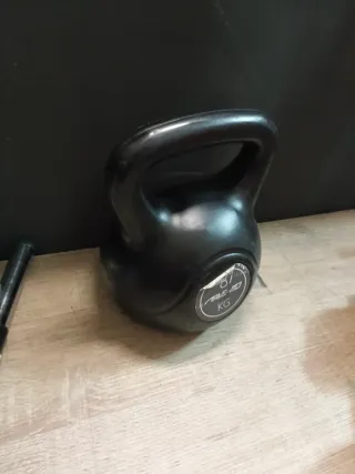 Kettlebell 8 kg AVENTO