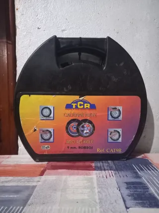 TCR - Cadenas para nieve (talla 80).