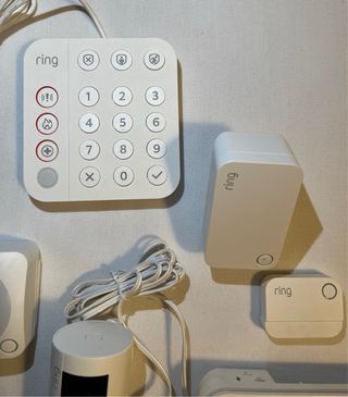 Kit Ring Alarm S + Cámara Interior