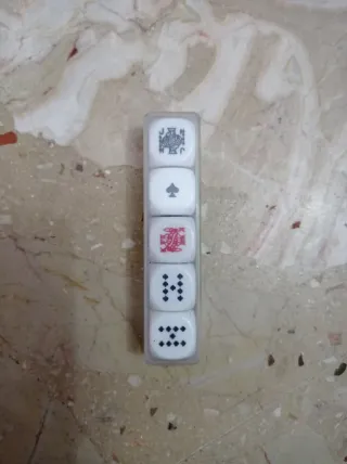 2 confezioni dadi da gioco