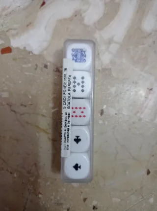 2 confezioni dadi da gioco