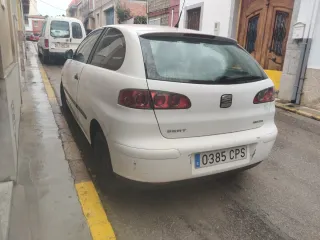 SEAT Ibiza 2003