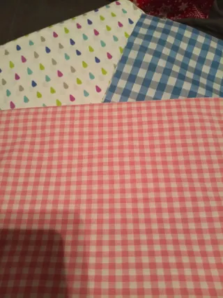 Telas variadas, tengo muchas telas