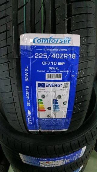225/40 R18 92W COMFORSER