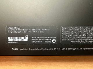 Apple Watch X Nike 40mm. Desert Sand/Black Band