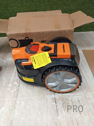 Lawnmaster Robot cortacésped independiente de 24 V inalámbrico perimetral
