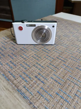 Cámara digital Leica C-Lux 3