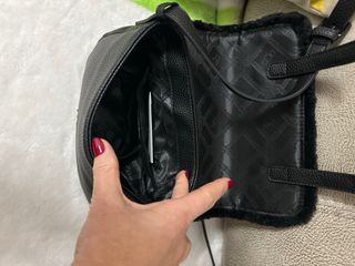 Bolso UGG Negro Piel y Borrego