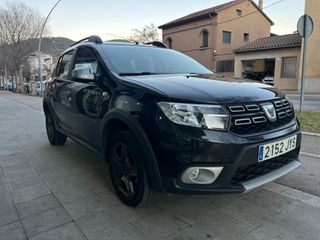 148€/Mes Dacia Sandero Stepway 90cv 60.000KM 2017