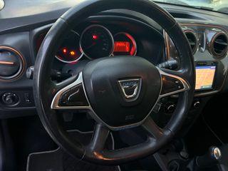 148€/Mes Dacia Sandero Stepway 90cv 60.000KM 2017