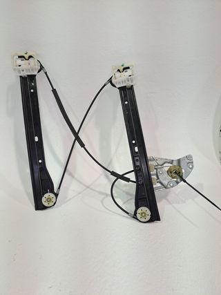 ELEVALUNAS DELANTERO DERECHO MINI COUNTRYMAN (R60)