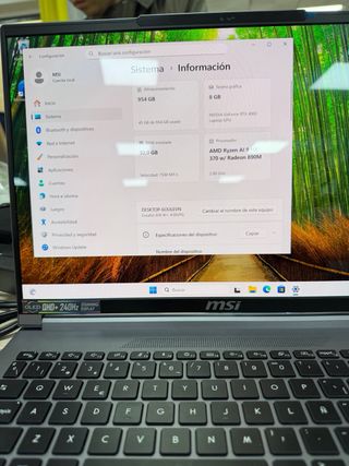 MSI A16 Ryzen AI 9 HX 370/32GB/1TB SSD/RTX 4060