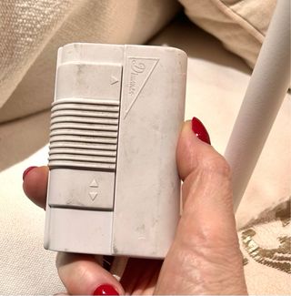 Lámpara de pie Philips blanca – diseño moderno