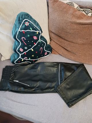 Pantalón polipiel edición especial para Zara