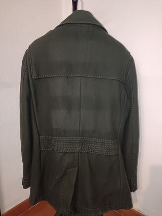 Abrigo verde oliva de dama