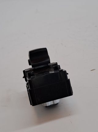 MANDO ELEVALUNAS TRASERO IZQUIERDO KIA CEED SPORTSWAGON