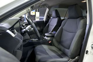 Toyota Rav4   2.5l 220H Business