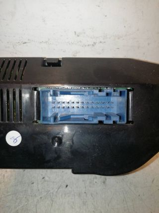 MANDO CLIMATIZADOR FORD FOCUS BERLINA (CAK)