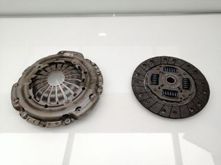 KIT EMBRAGUE RENAULT CLIO IV (2)