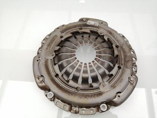 KIT EMBRAGUE RENAULT CLIO IV (2)