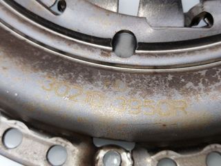 KIT EMBRAGUE RENAULT CLIO IV (2)